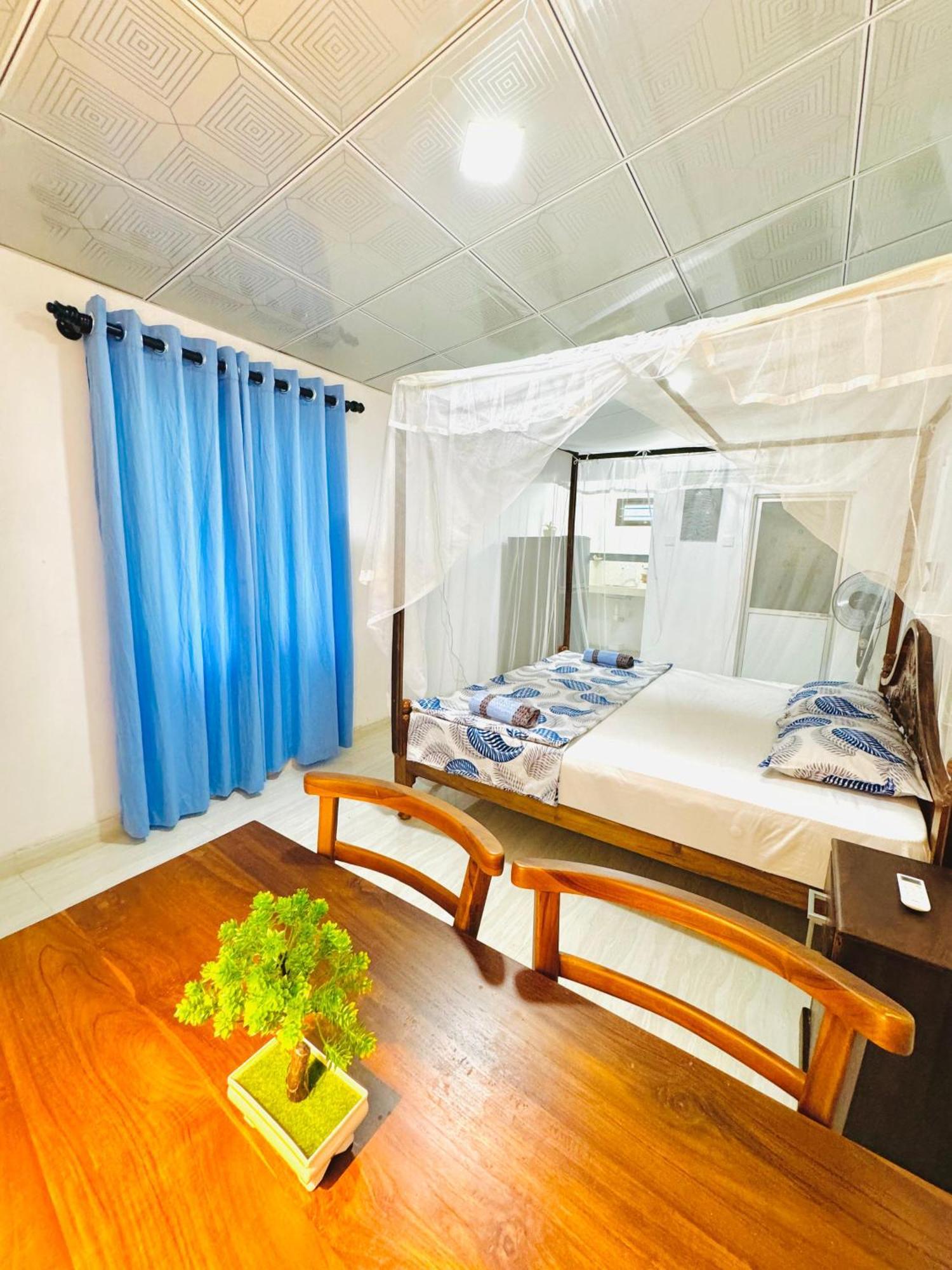 Nethmi Homestay & Restaurant Tangalle Exterior foto